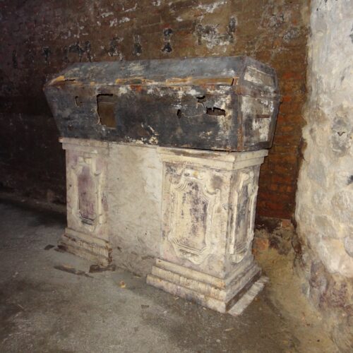 Buda Castle District Labirintus Coffin